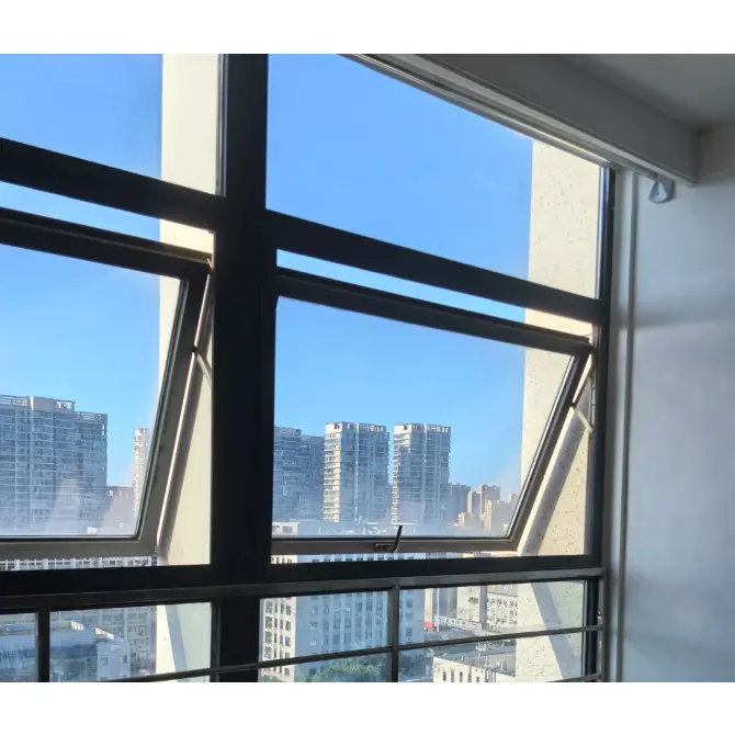 Utåtgående fönster i aluminiumlegering